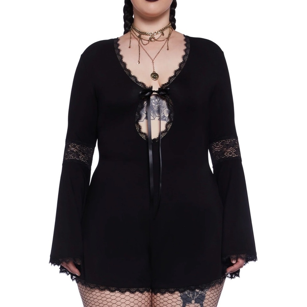 Foxblood Lace-Trim Black Long-Sleeve Romper - Picture 1 of 4